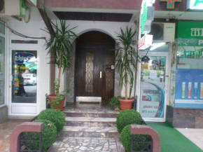  Ivanoski Studios and Guest Rooms  Охрид